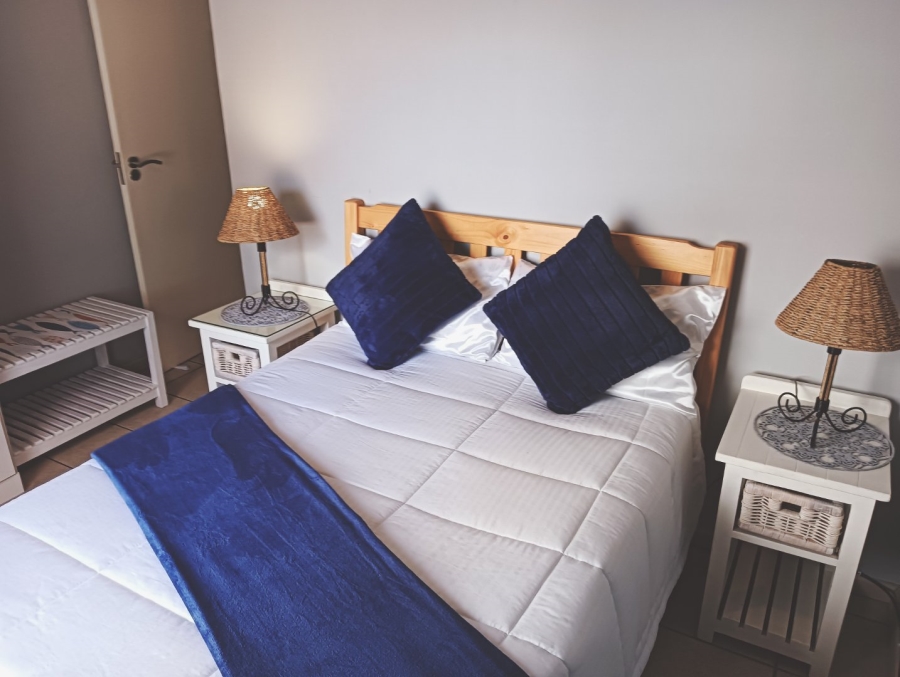 To Let 3 Bedroom Property for Rent in Diaz Beach Western Cape